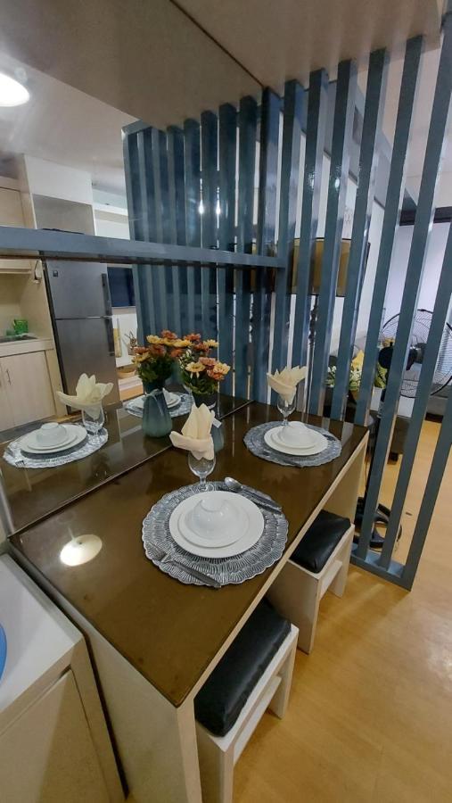 1Bedroom One Oasis Condo Fullyfurnished Davao Bagian luar foto