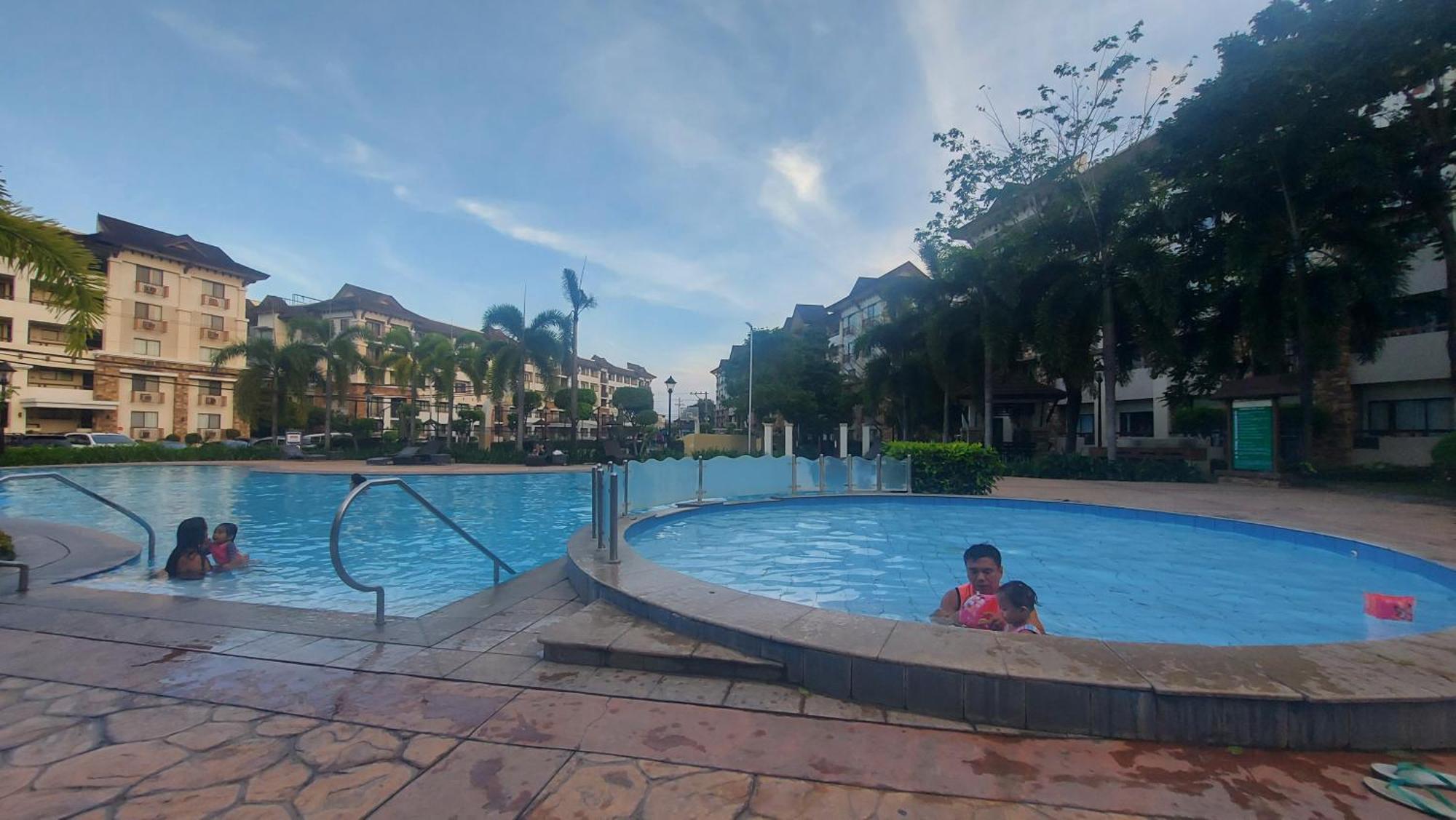 1Bedroom One Oasis Condo Fullyfurnished Davao Bagian luar foto